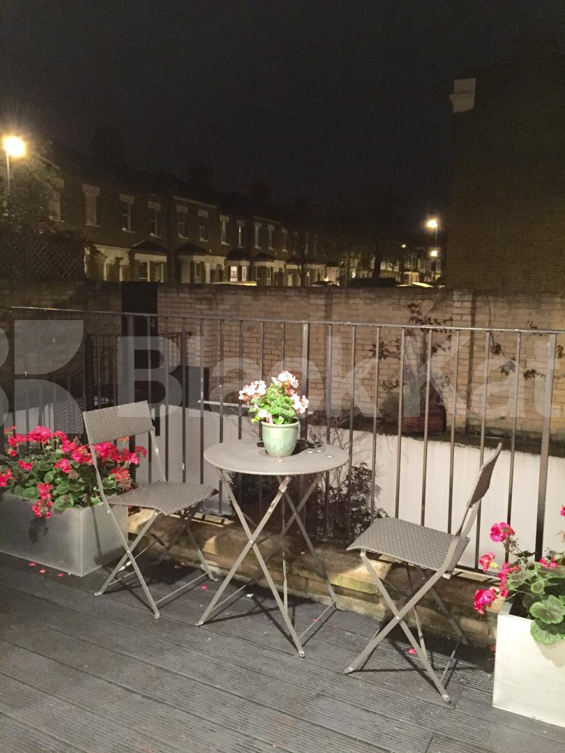 			NEW INSTRUCTION, 2 Bedroom, 1 bath, 1 reception Apartment			 Hayter Road, Brixton 